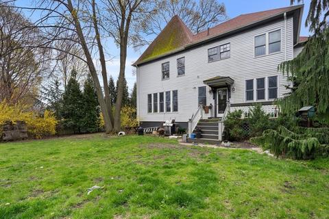 8 Smith St, Marblehead, MA 01945 photo 35