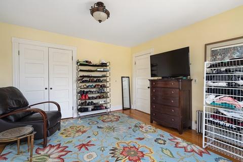 8 Smith St, Marblehead, MA 01945 photo 25