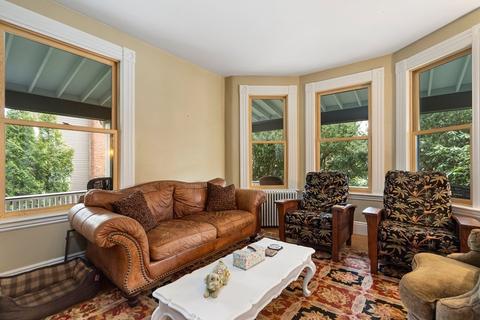 8 Smith St, Marblehead, MA 01945 photo 10