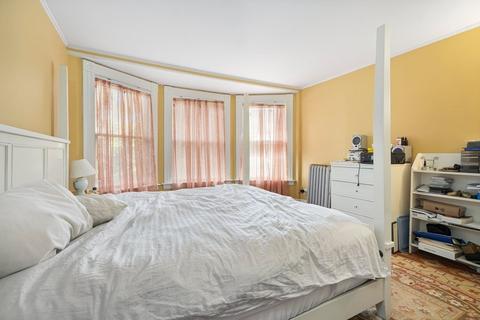 8 Smith St, Marblehead, MA 01945 photo 20