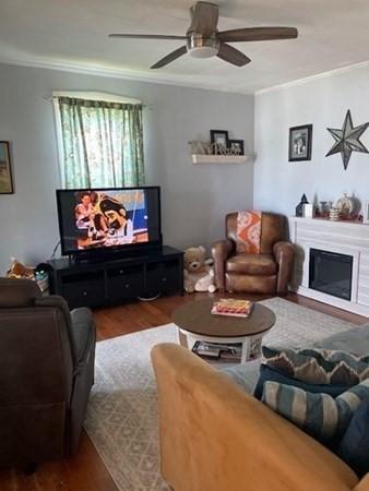 139 Hampden St, Springfield, MA 01151 photo 7
