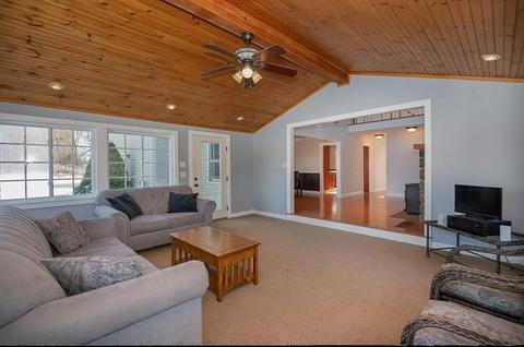 82 Taft St, Upton, MA 01568 photo 20