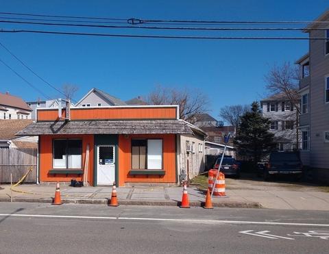934 Eastern Ave, Fall River, MA 02723 photo 2