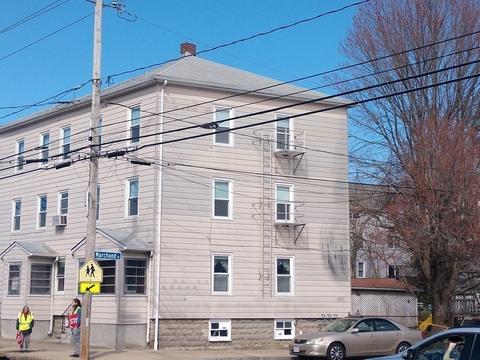 934 Eastern Ave, Fall River, MA 02723 photo 4