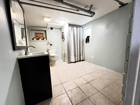 108 Shawmut, Springfield, MA 01108 photo 25