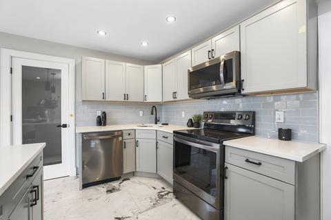 145 E Spring St, Avon, MA 02322 photo 8