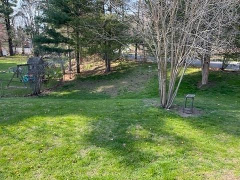 238 Marmon St, Springfield, MA 01129 photo 10