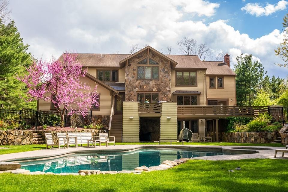 30 Woodland St, Sherborn, MA 01770 42 Photos MLS 72965233 Movoto