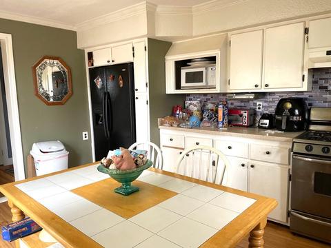 223 Weetamoe St, Fall River, MA 02720 photo 8