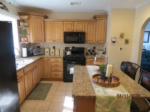 312 America St, Fall River, MA 02721 photo 7