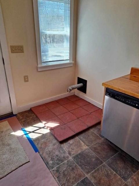 157 W Main St, Orange, MA 01364 photo 5