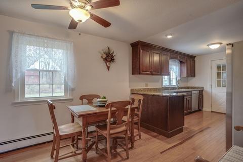 64 Sunset, Gardner, MA 01440 photo 7