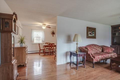 64 Sunset, Gardner, MA 01440 photo 6