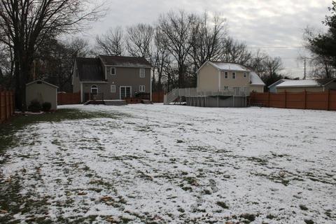 70 Old Fuller Rd Ext, Chicopee, MA 01020 photo 3