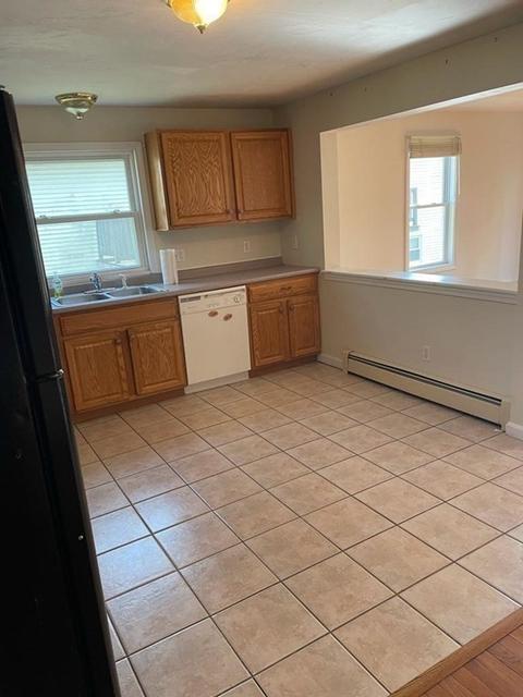 25 Onset St, Worcester, MA 01604 photo 9