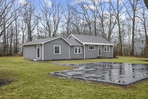 46 Lashua Rd, Ashburnham, MA 01430 photo 3