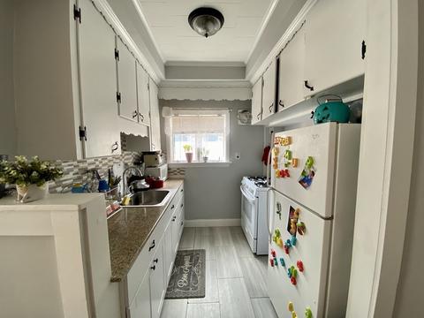 2172 Pleasant St, Fall River, MA 02723 photo 3