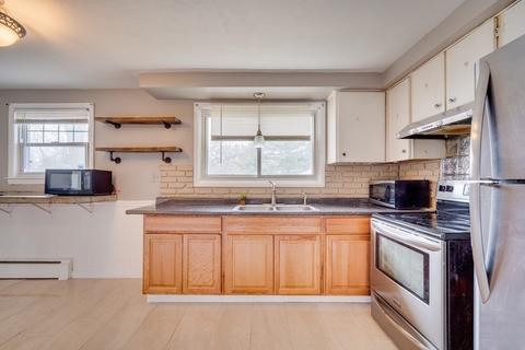 6 Metzger Pl, Springfield, MA 01104 photo 9