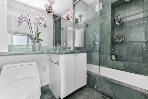 85 E India Row #8B, Boston, MA 02110 photo 16