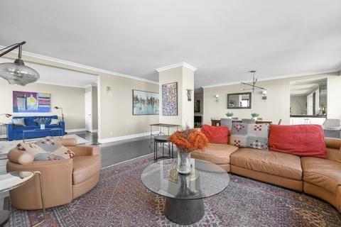85 E India Row #8B, Boston, MA 02110 photo 12