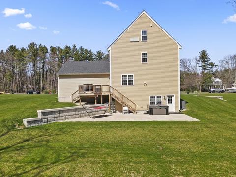 5 Trinity Cir, Bridgewater, MA 02324 photo 8