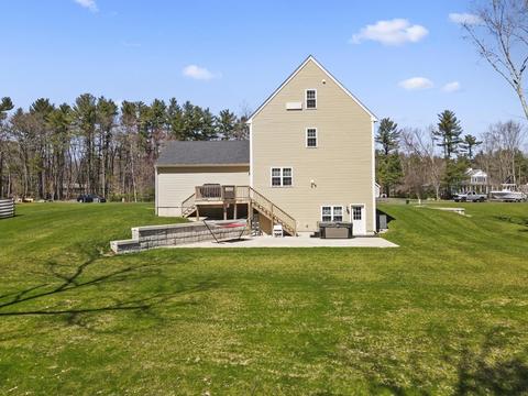 5 Trinity Cir, Bridgewater, MA 02324 photo 9
