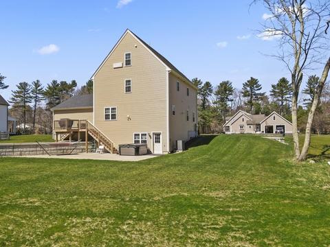 5 Trinity Cir, Bridgewater, MA 02324 photo 12