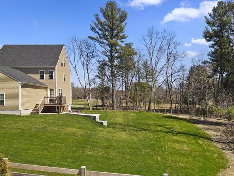 5 Trinity Cir, Bridgewater, MA 02324 photo 10