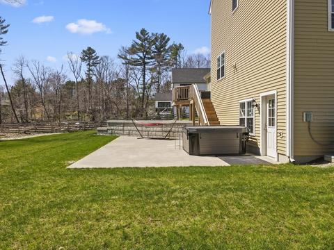 5 Trinity Cir, Bridgewater, MA 02324 photo 7