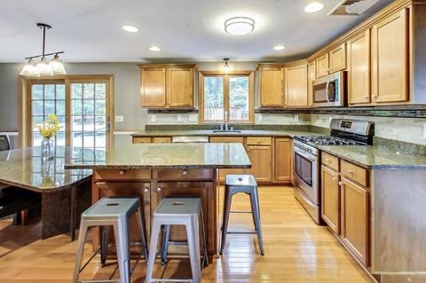 8 Pilgrim Rd, Mansfield, MA 02048 photo 10