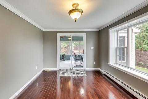 8 Pilgrim Rd, Mansfield, MA 02048 photo 11