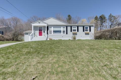 424 Mower St, Worcester, MA 01602 photo 2