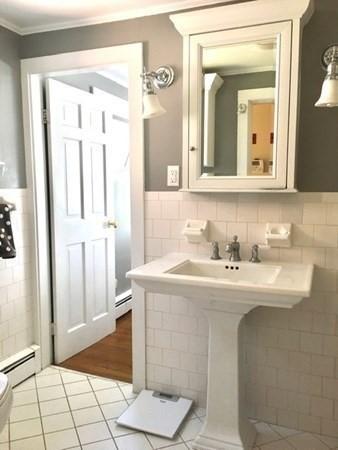 32 Bates St, Mendon, MA 01756 photo 24