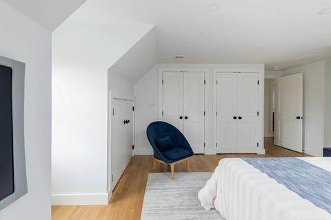 10 Epping St, Arlington, MA 02474 photo 23