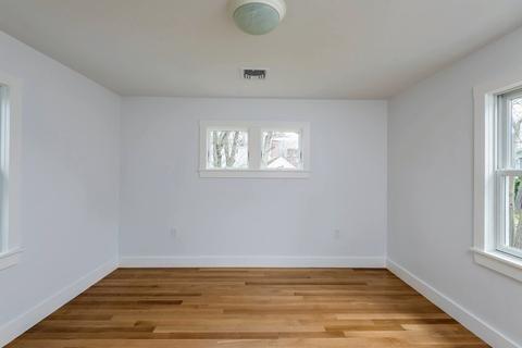 10 Epping St, Arlington, MA 02474 photo 29