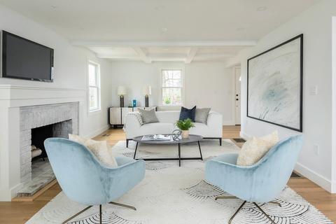 10 Epping St, Arlington, MA 02474 photo 7