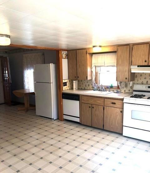 33 Kenney St, Canton, MA 02021 photo 3