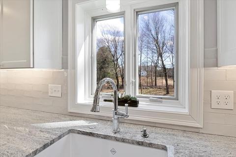 3 Bubbling Brook Rd, Walpole, MA 02081 photo 11
