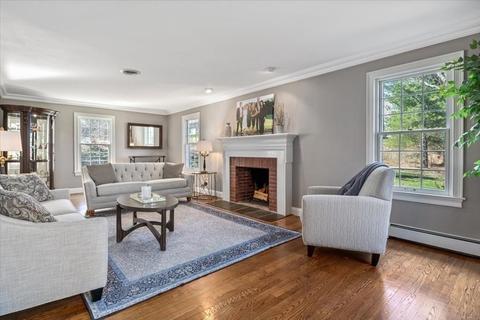 3 Bubbling Brook Rd, Walpole, MA 02081 photo 21