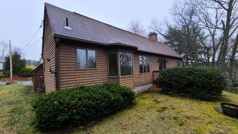 21 Channing, East Longmeadow, MA 01028 photo 4