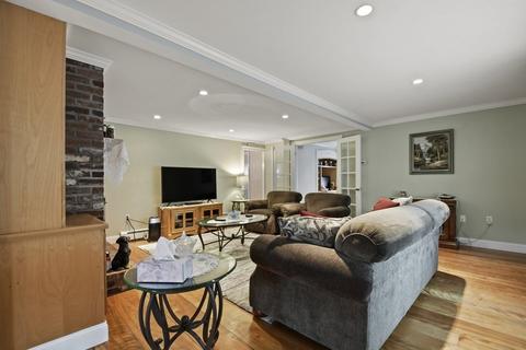 13 Devons Rd, North Reading, MA 01864 photo 5