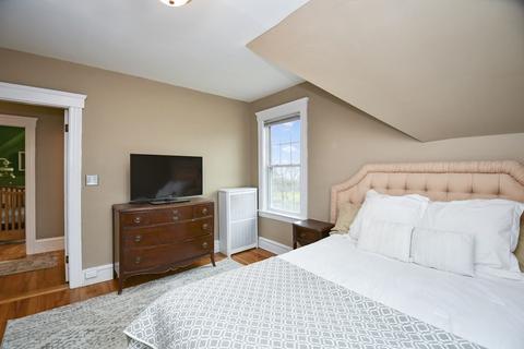 76 Hillcroft Ave, Worcester, MA 01606 photo 17