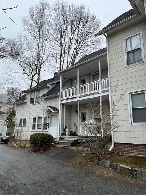 8 Lee St, Worcester, MA 01602 photo 4