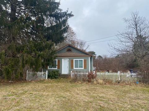 33 Old Onset Rd, Wareham, MA 02571 photo 2