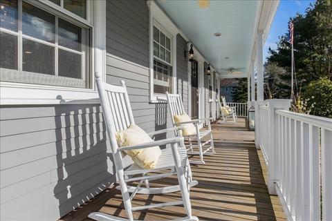 6 Blue Sky Dr, Hingham, MA 02043 photo 3