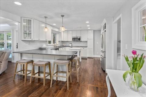 6 Blue Sky Dr, Hingham, MA 02043 photo 4