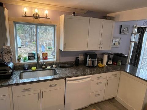 11 Cross St, Ashburnham, MA 01430 photo 8