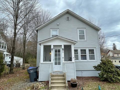 11 Cross St, Ashburnham, MA 01430 photo 2