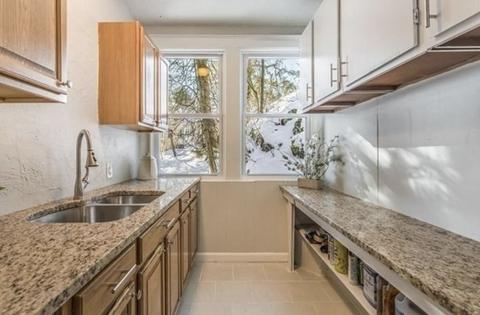 226 Greenwood St, Worcester, MA 01607 photo 4