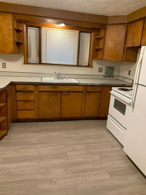 58 Arliss St, Springfield, MA 01109 photo 6
